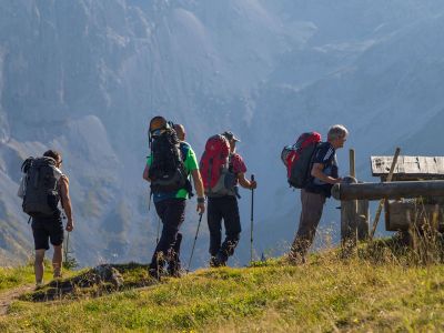 004 - Auf dem Latschaetzer Hoehenweg zur Lindauer Huette